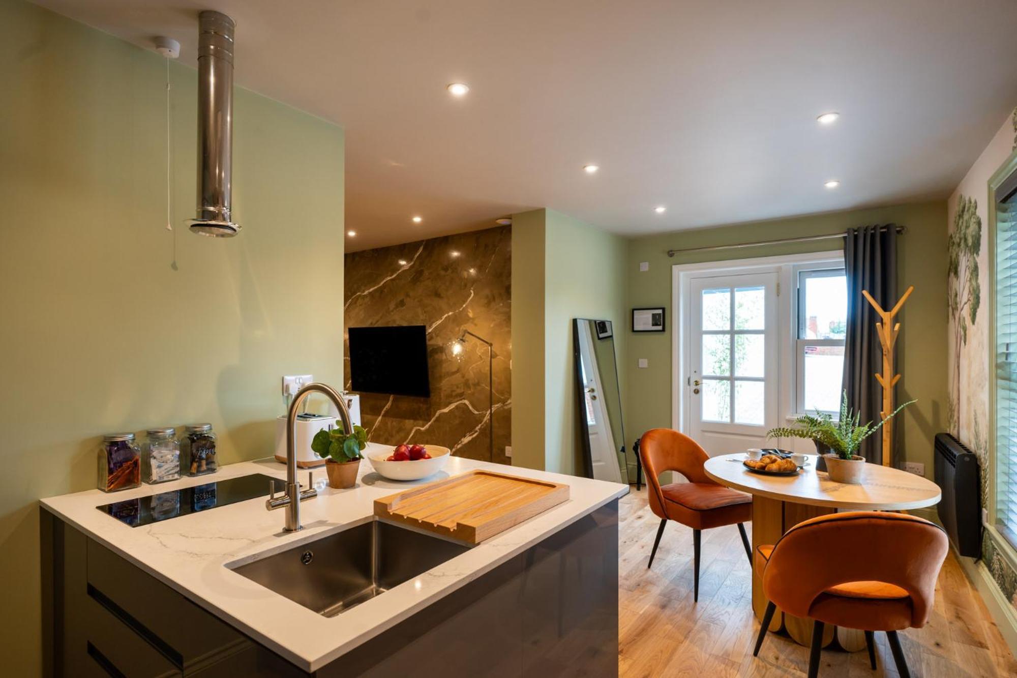 Commandery Vaults - Luxury Apartment In City Centre With Sky Tv Worcester Luaran gambar