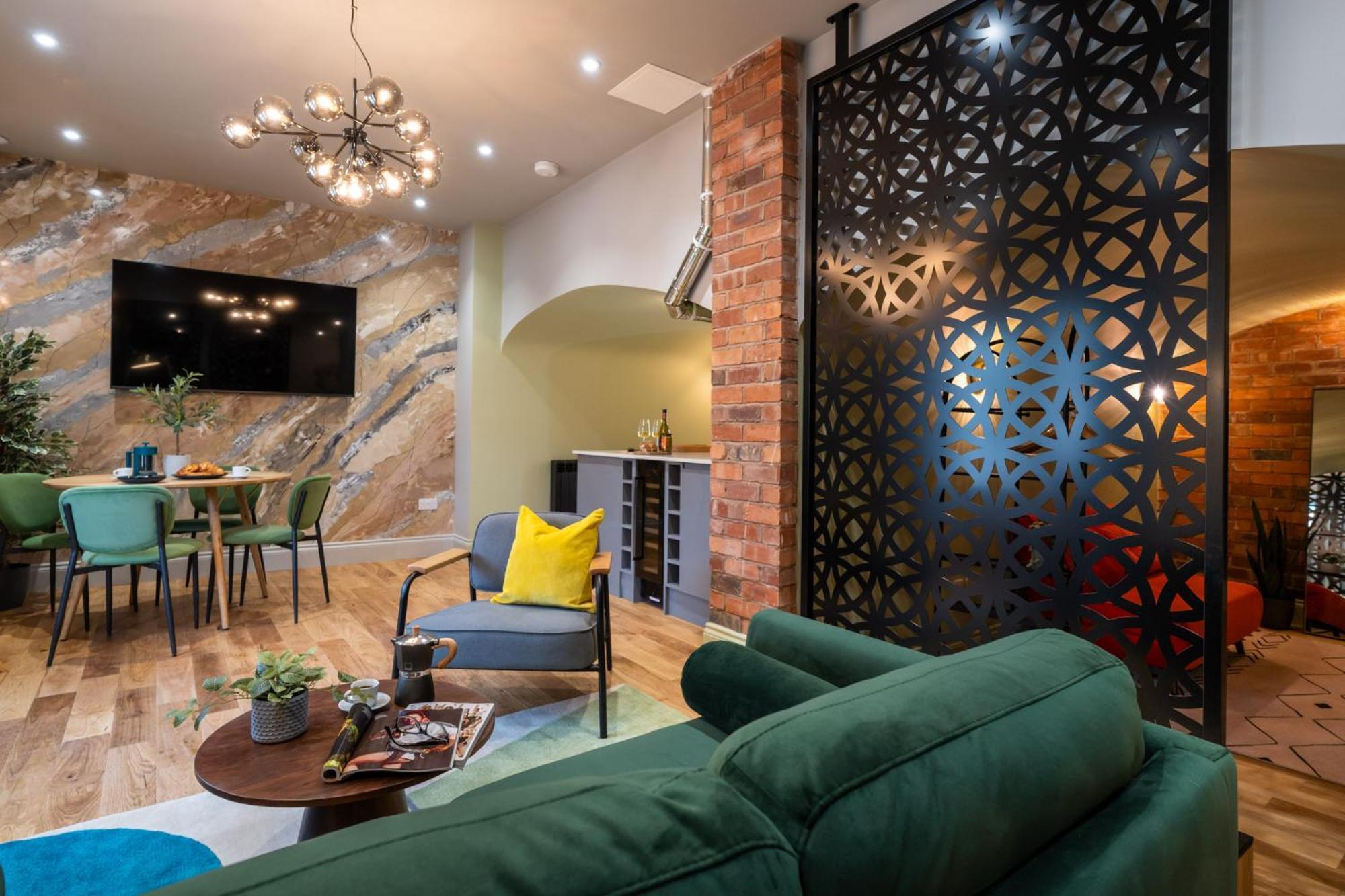Commandery Vaults - Luxury Apartment In City Centre With Sky Tv Worcester Luaran gambar
